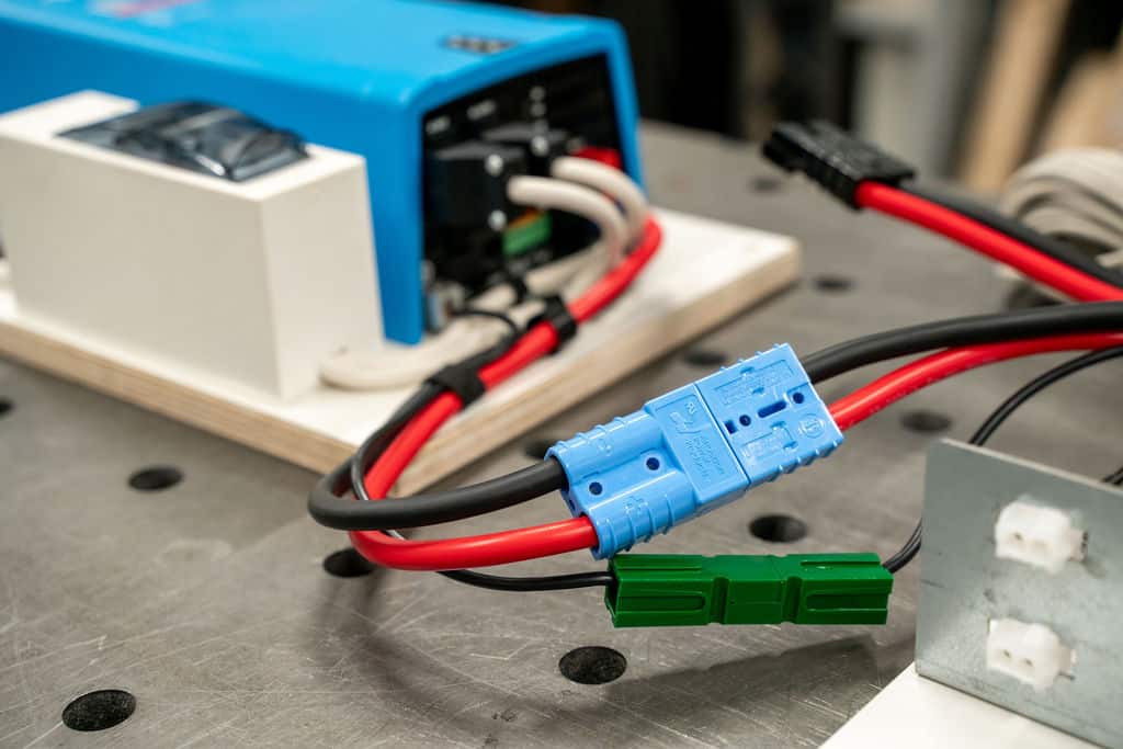 Camper Elektra Kit professionele camperelektra laten inbouwen - Plug & Camp